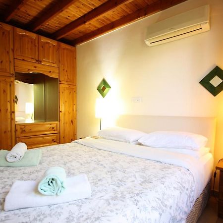 Hilltop Chalet Pissouri Exteriör bild